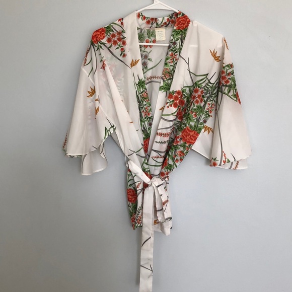 Marukyo Kimono. One size. 100% polyester. - Picture 2 of 8